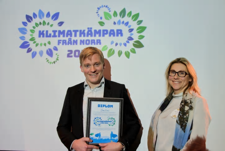 Två glada klimatkämpar – David Lundman och Ulrika Hagman, båda från SunPine, efter prisutdelningen av Klimatkämpar i norr på Carion Sense i Luleå.