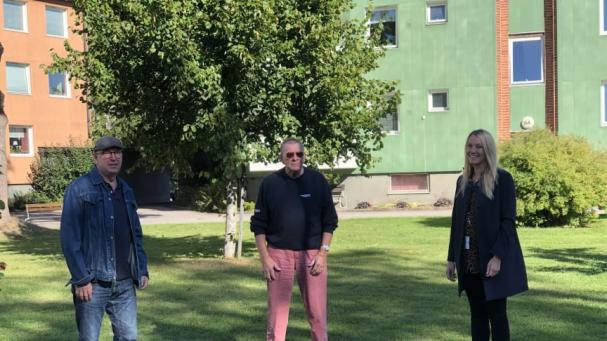 Dick Thörn, Kenneth Lindgren från Brf Målaren och Patricia Magnell från VB Energi.