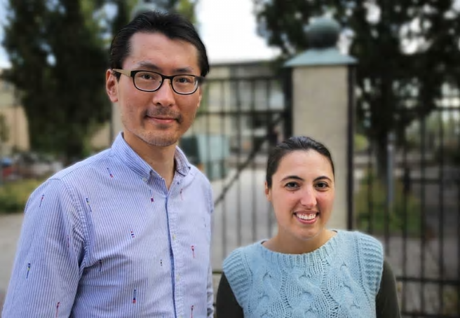 Zhao Wang och Sandra Carlos Pinedo, forskare vid Högskolan i Gävle.