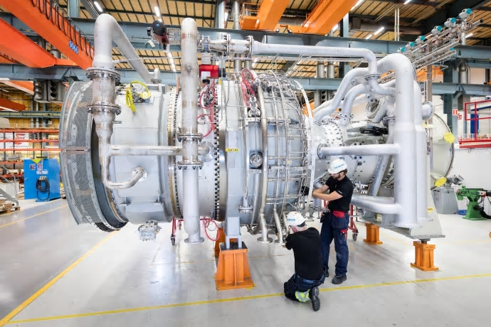 Fem gasturbiner från Siemens i Finspång ska köras som spetslast och göra det vitryska elnätet flexibelt och stabilt.