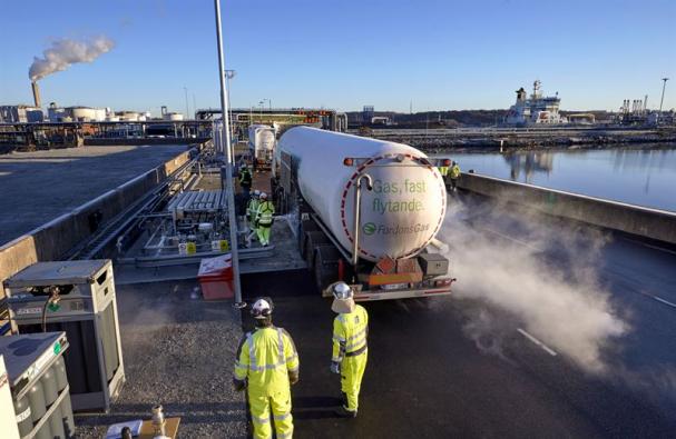 Nytt avtal mellan Swedegas och FordonsGas gör det enklare att bunkra flytande biogas, LBG, i Göteborgs hamn.