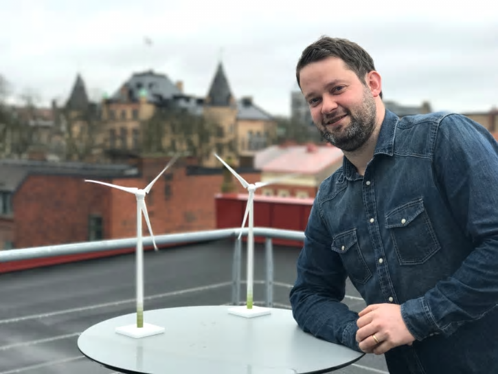 - Vi har gott om vind i Skåne och det finns fortfarande lämpliga platser att bygga vindkraft på. Havsbaserad vindkraft och så kallad re-powering har stor potential, säger Jakob Economou på Skånes vindkraftsakademi och Energikontoret Skåne.