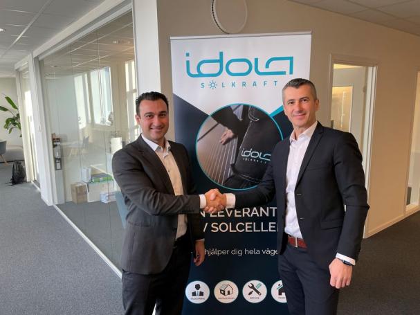 Idola Solkraft tillför E.ON Energilösningar etableringar i Norrköping, Göteborg, Malmö och på Gotland, med installationsteam om cirka 40 montörer och 15 elektriker i södra Sverige. På bilden Michel Thomas, chef för E.ONs affärsområde Energilösningar och Idola Solkrafts vd, Haris Music.