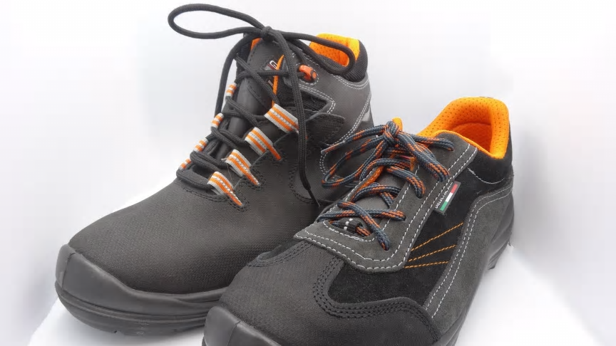 Arbetsskorna Franklin och Tesla är 20 kV isolerande från Giasco Safety Shoes.