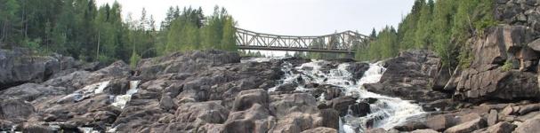 Nästan torrlagda forsen strax innan &Auml;ngermanälven.