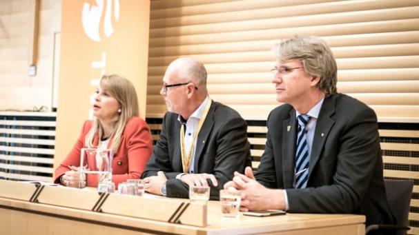 Vattenfalls Annika Viklund, Christer Ljunggren och Robert Bernhardsson, kommunalråd Jokkmokks kommun.